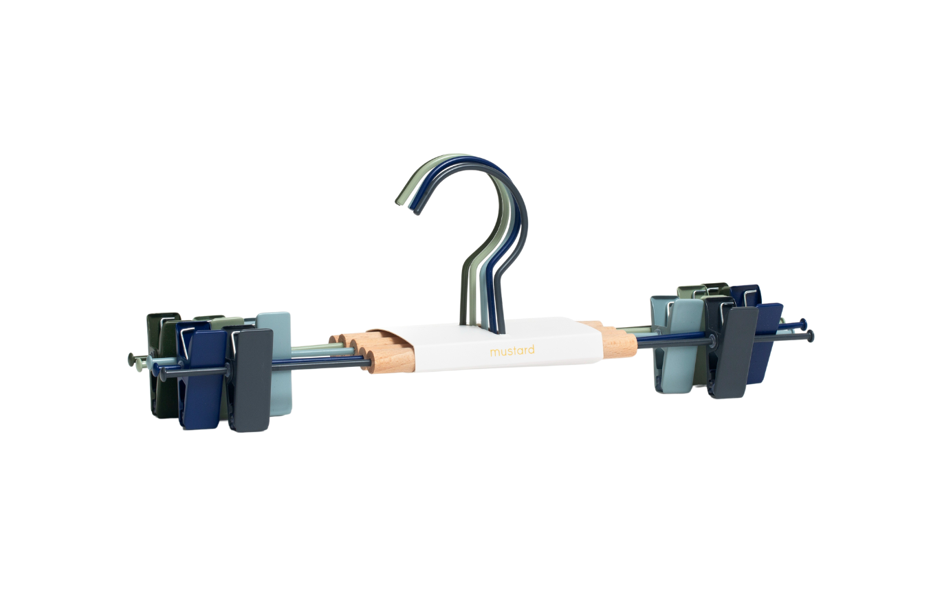 Adult Clip Hangers in Winter