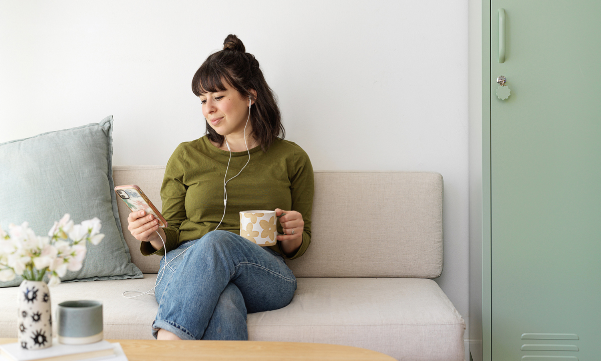 Podcast episodes with a side of Mustard